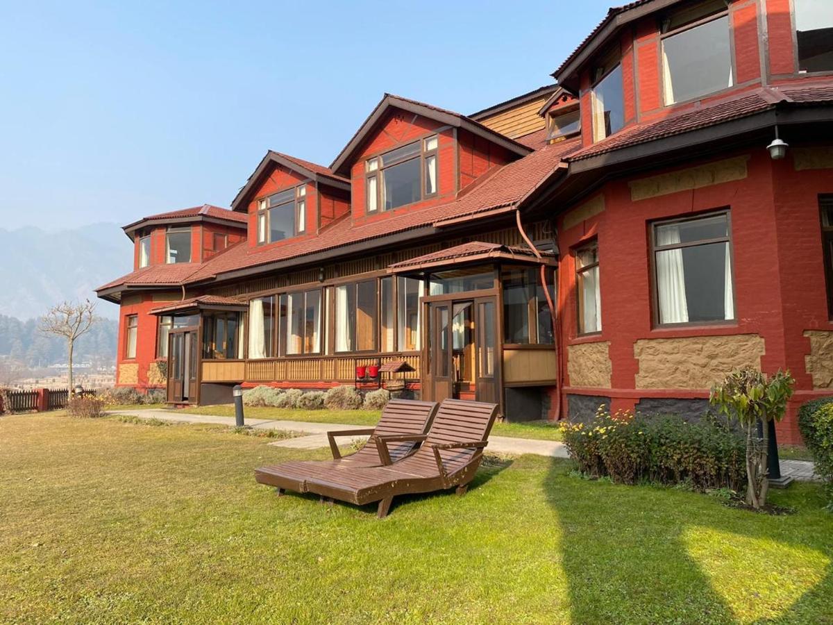 в Pahalgam — 100 кв. м., спальни: 1, собственных ванных: 1 Экстерьер фото