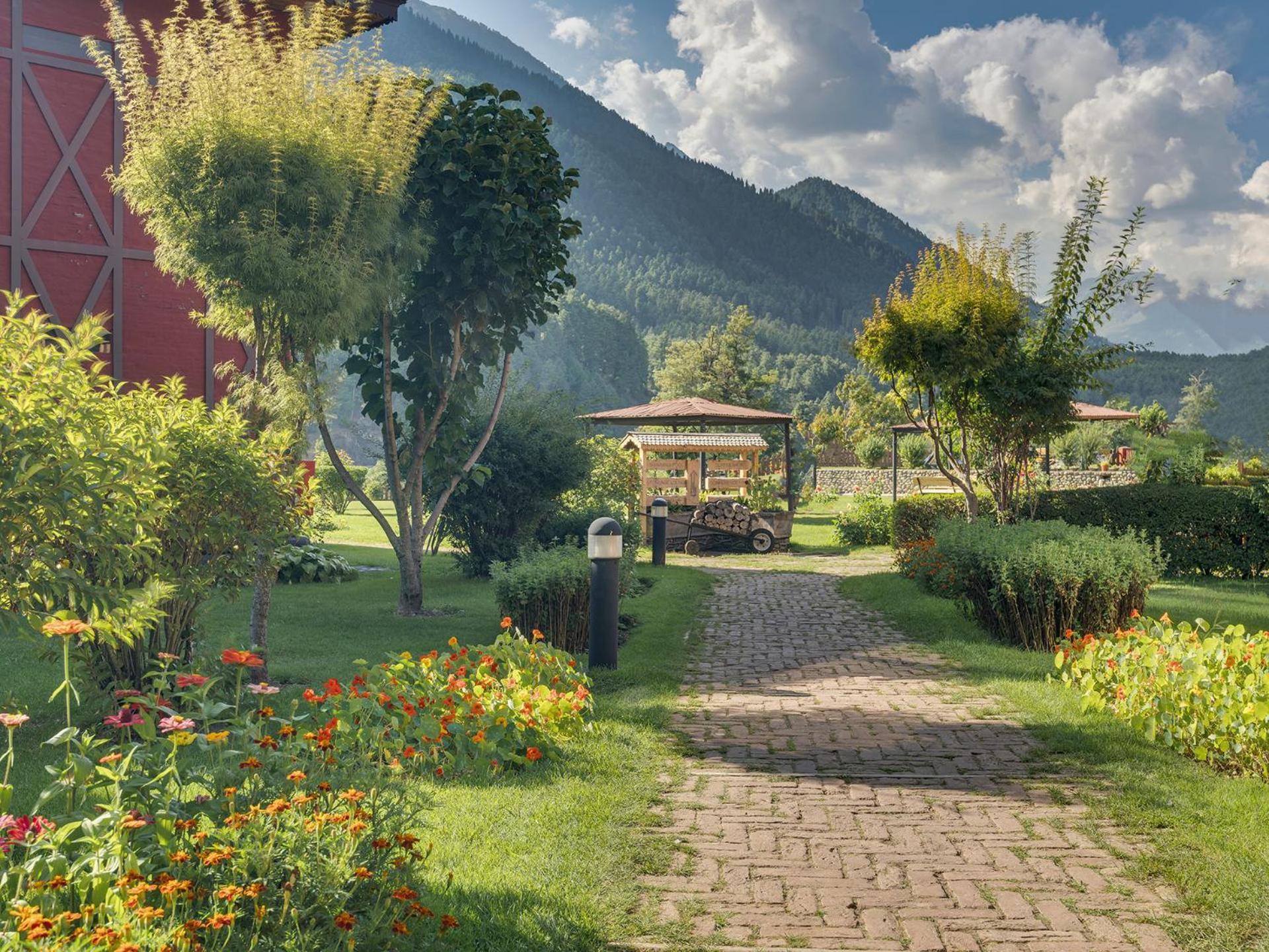 в Pahalgam — 100 кв. м., спальни: 1, собственных ванных: 1 Экстерьер фото