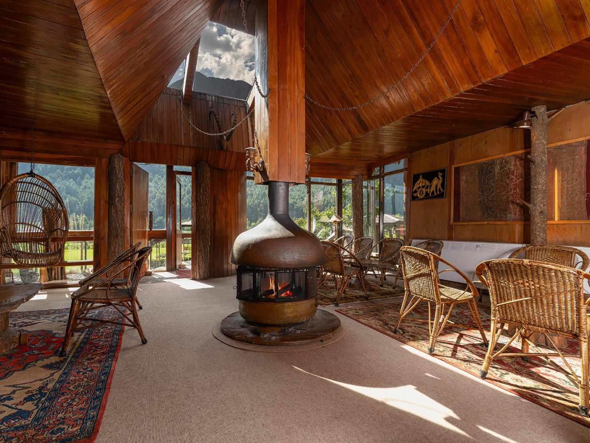 в Pahalgam — 100 кв. м., спальни: 1, собственных ванных: 1 Экстерьер фото