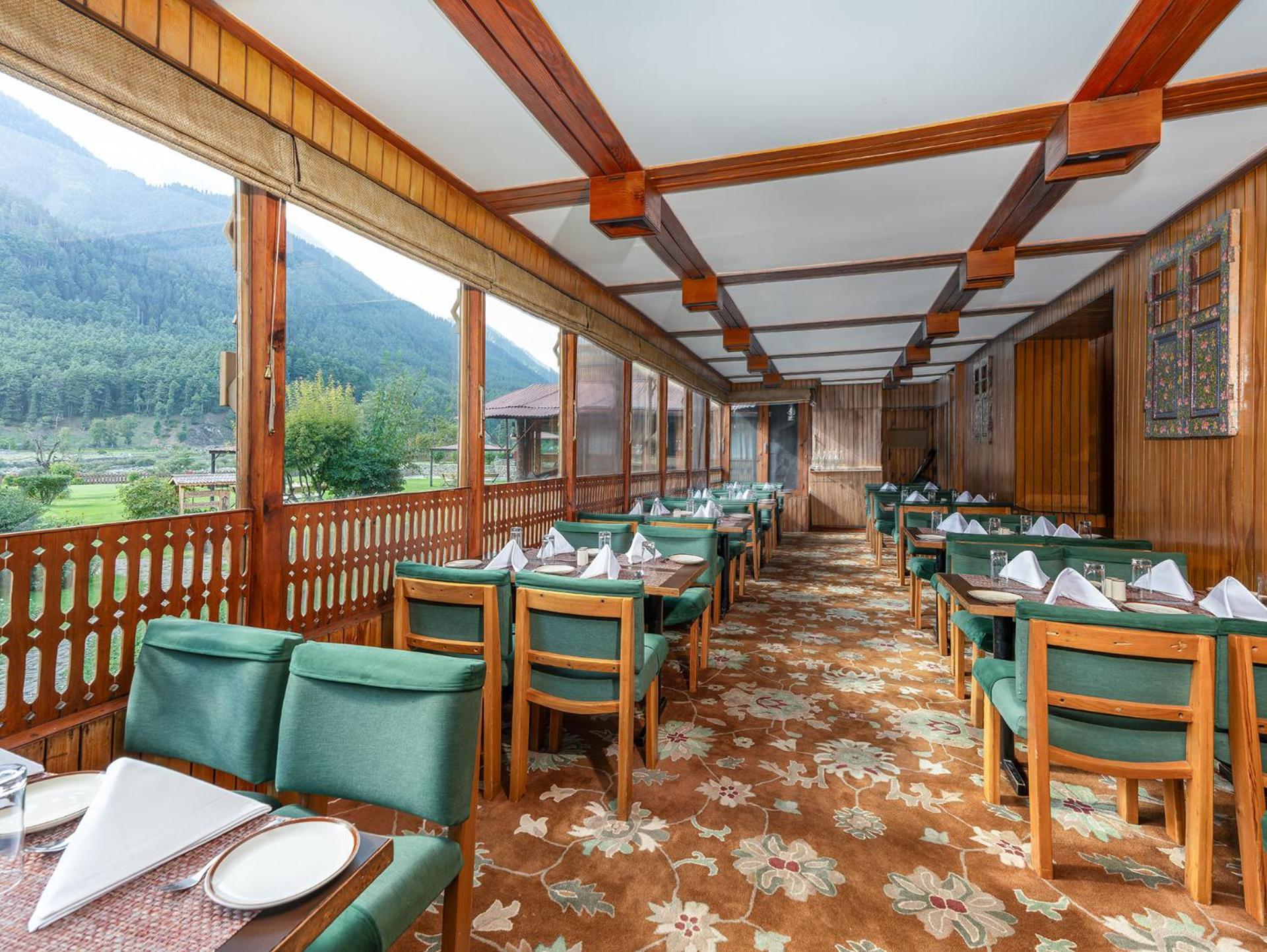 в Pahalgam — 100 кв. м., спальни: 1, собственных ванных: 1 Экстерьер фото
